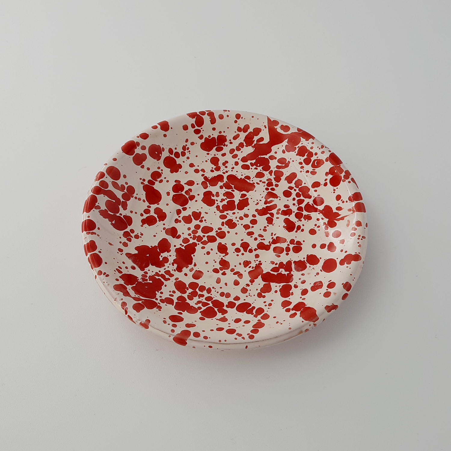piattino con decoro a macchie rosso singolo diametro circa 12 cm - segnaposto - idea regalo - natale - bomboniera - bubboli